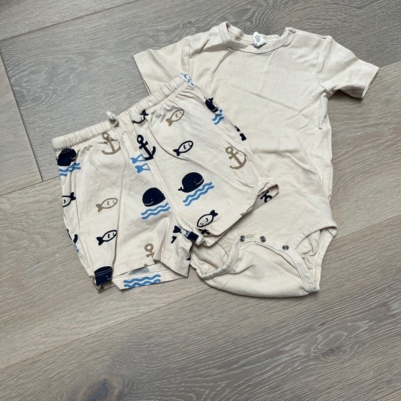 HM. Toddler boy two piece. Top and shorts. Size 2T. EUC - Picture 6 of 6